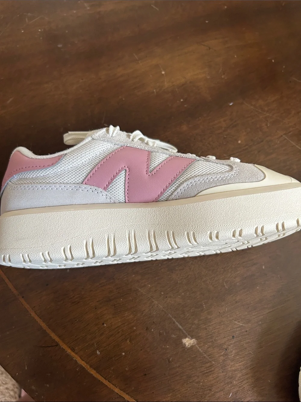 New Balance Cream and Pink Women's Sneakers